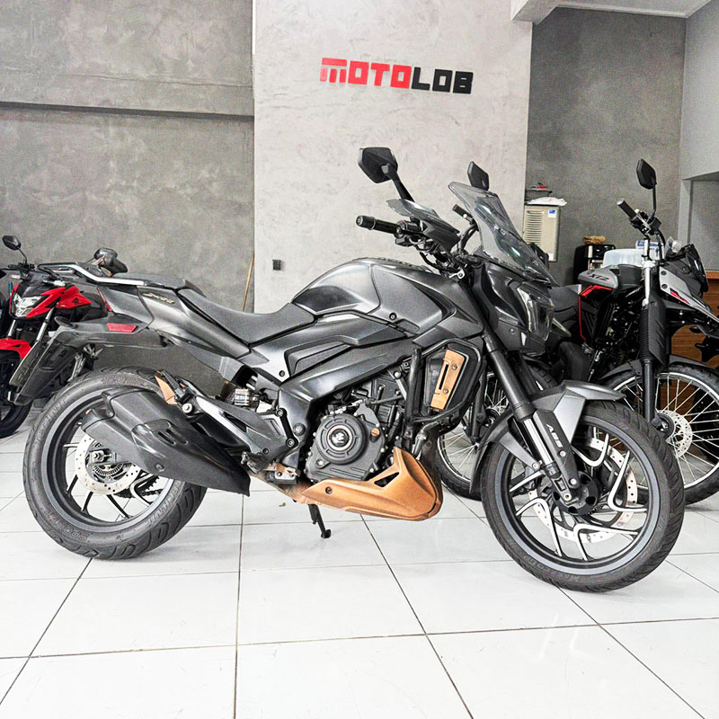 Bajaj DOMINAR 400