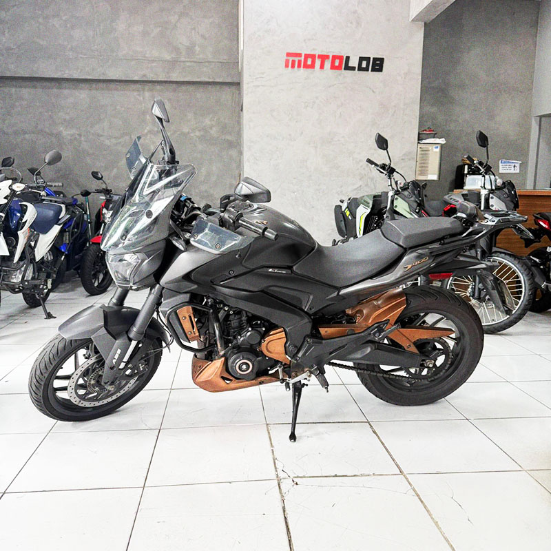 Bajaj DOMINAR 400